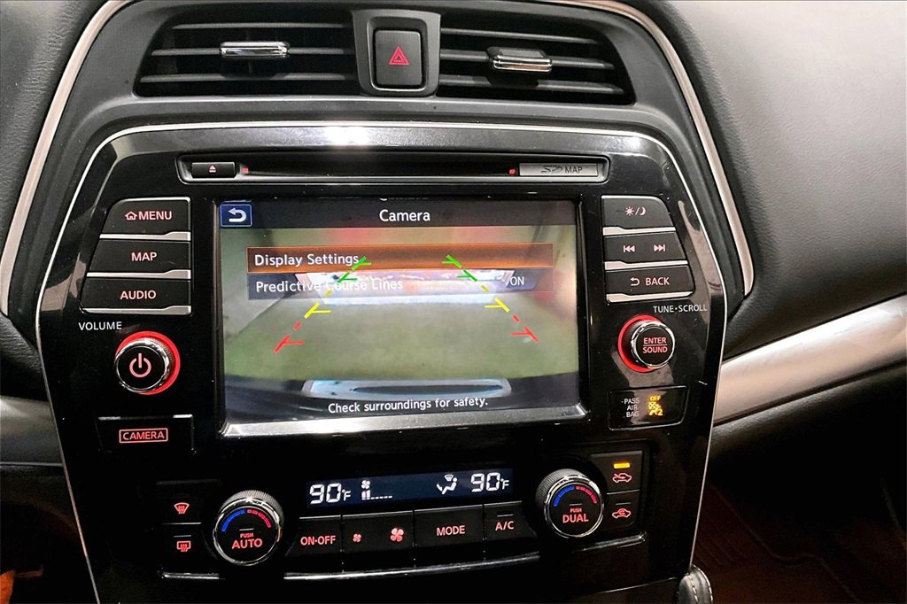 Used 2016 Nissan Maxima SR image 14