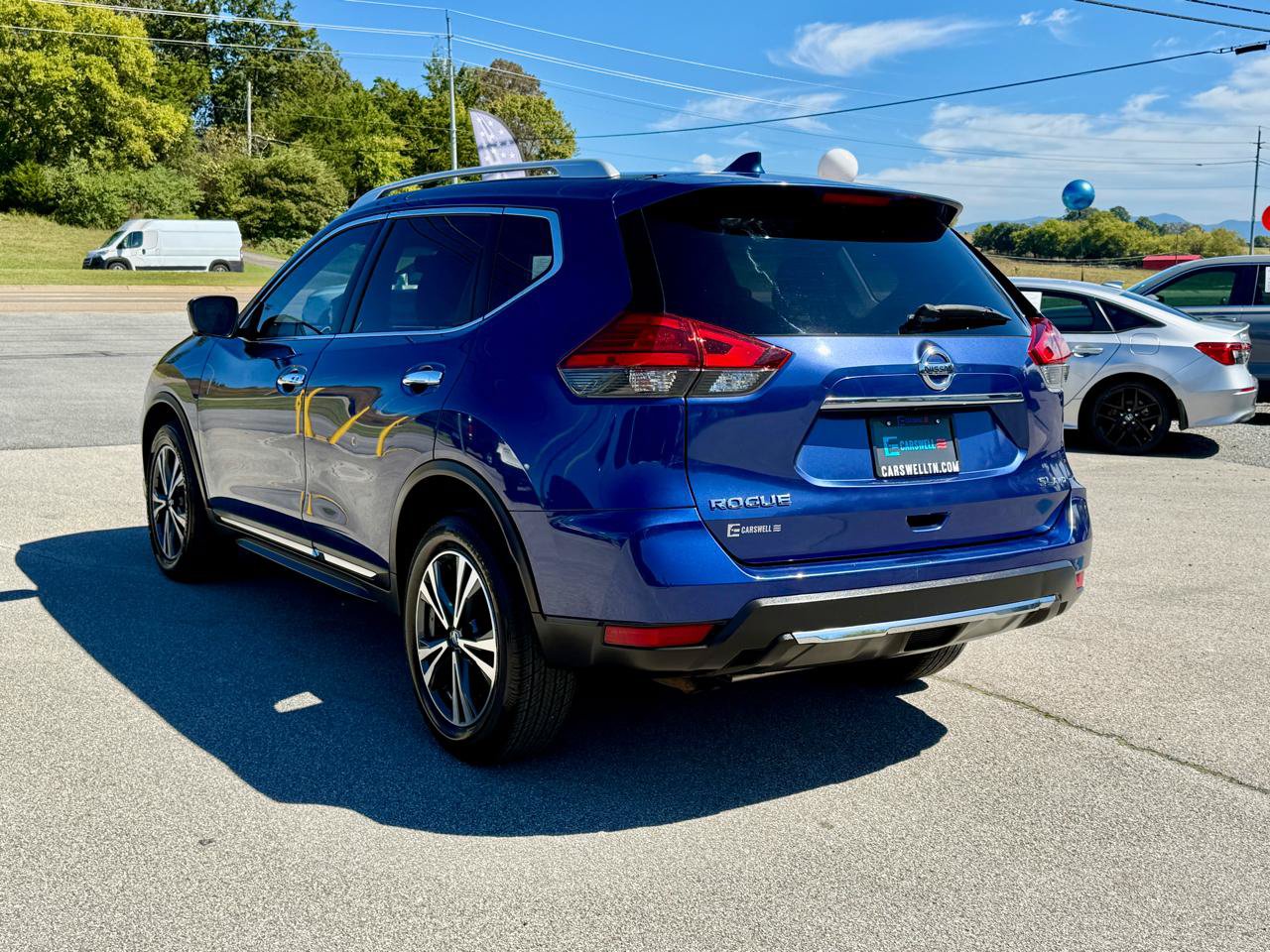Used 2017 Nissan Rogue SL AWD/4WD image 6