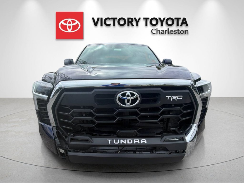 Used 2025 Toyota Tundra SR5 w/ TRD Off-Road Package AWD/4WD image 8