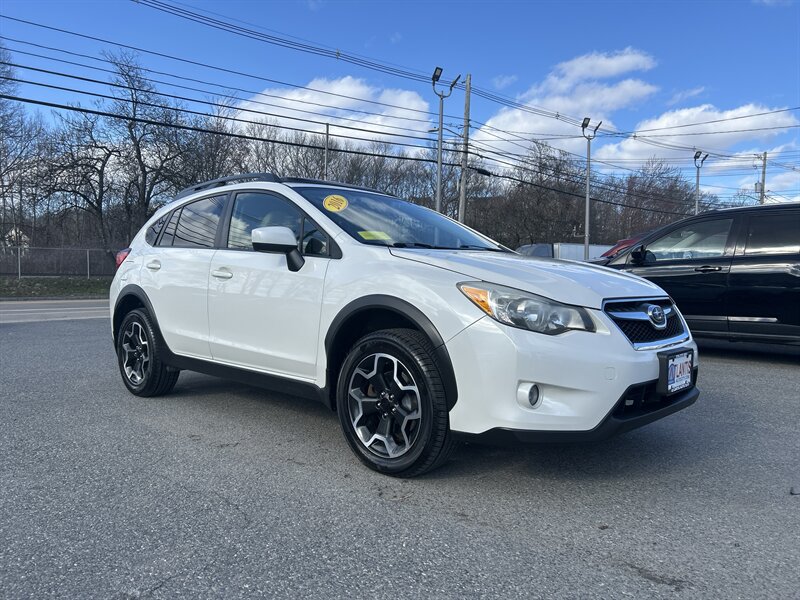 Used 2015 Subaru Crosstrek 2.0i Premium AWD/4WD image 3