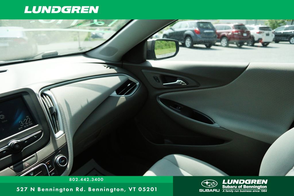 Used 2018 Chevrolet Malibu LS image 21