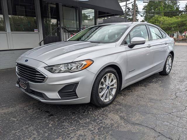 Used 2019 Ford Fusion SE