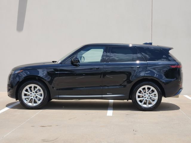 Used 2025 Land Rover Range Rover Sport SE AWD/4WD image 4