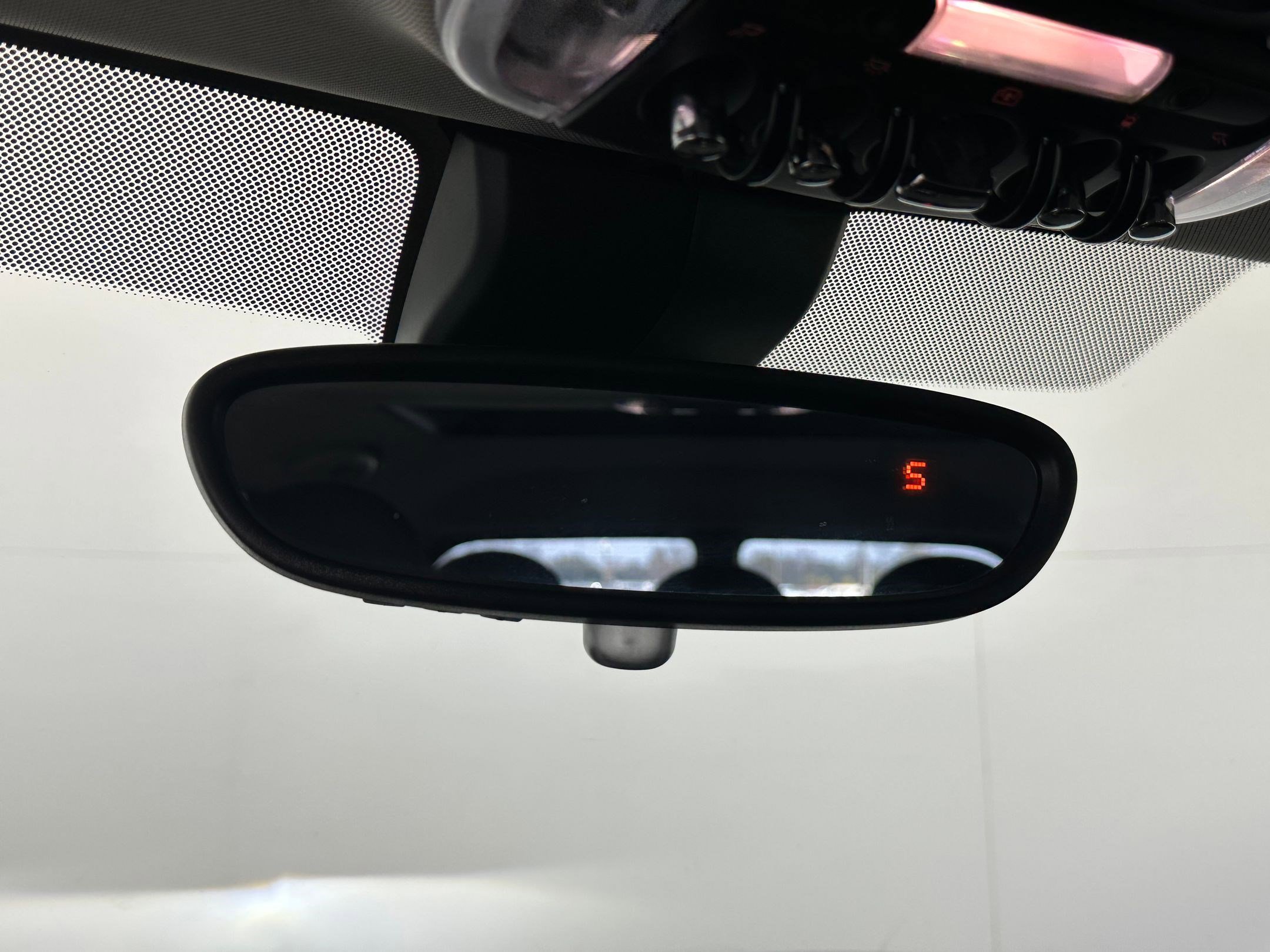 Used 2021 MINI Cooper Clubman S image 16