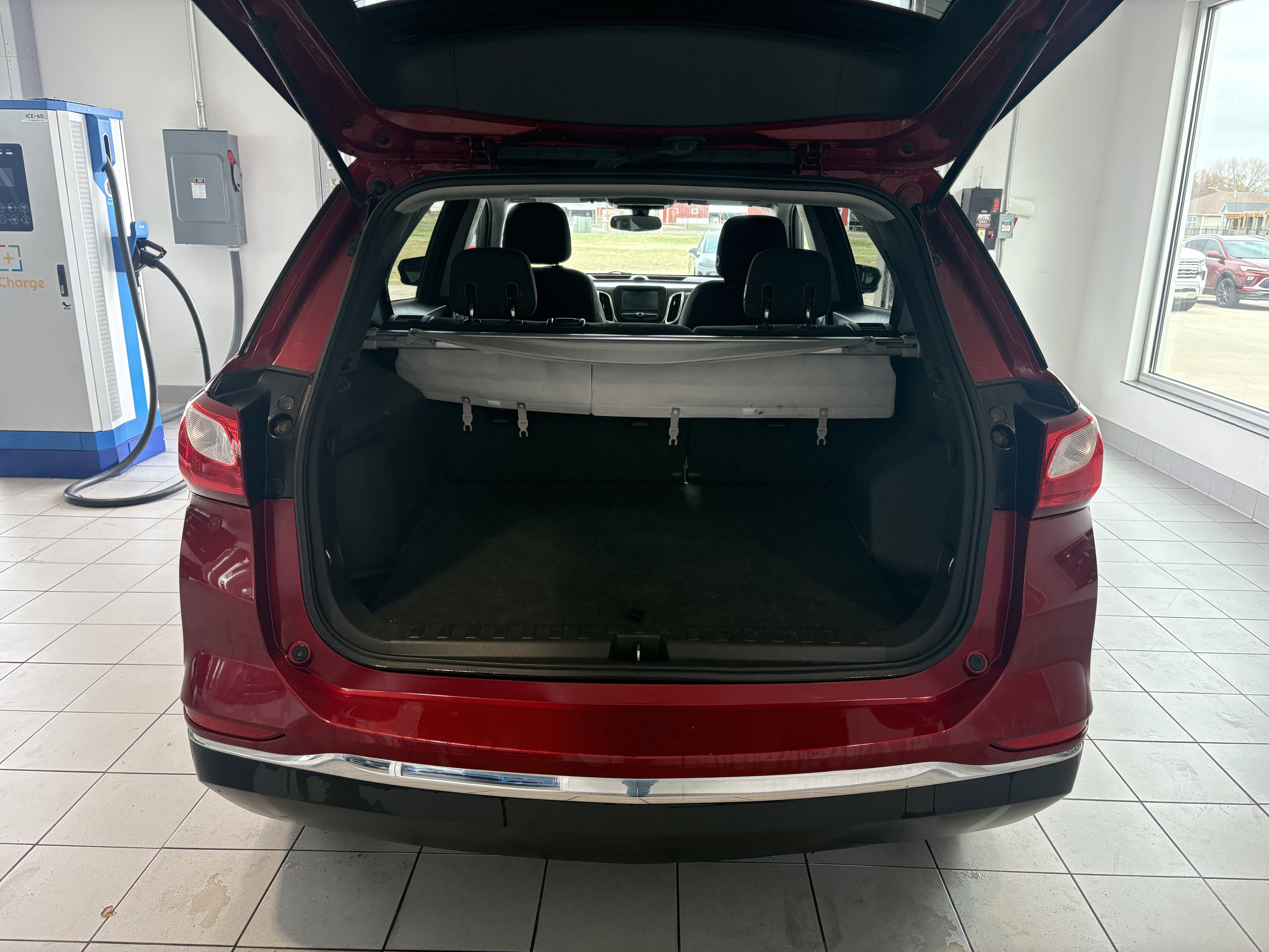 Used 2018 Chevrolet Equinox LT image 5