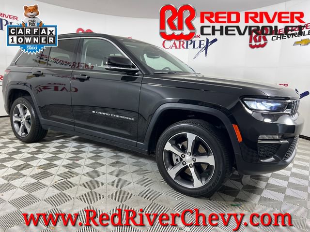 Used 2022 Jeep Grand Cherokee Limited 4xe image 1