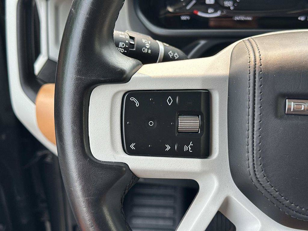 Used 2023 Land Rover Defender 130 First Edition AWD/4WD image 21