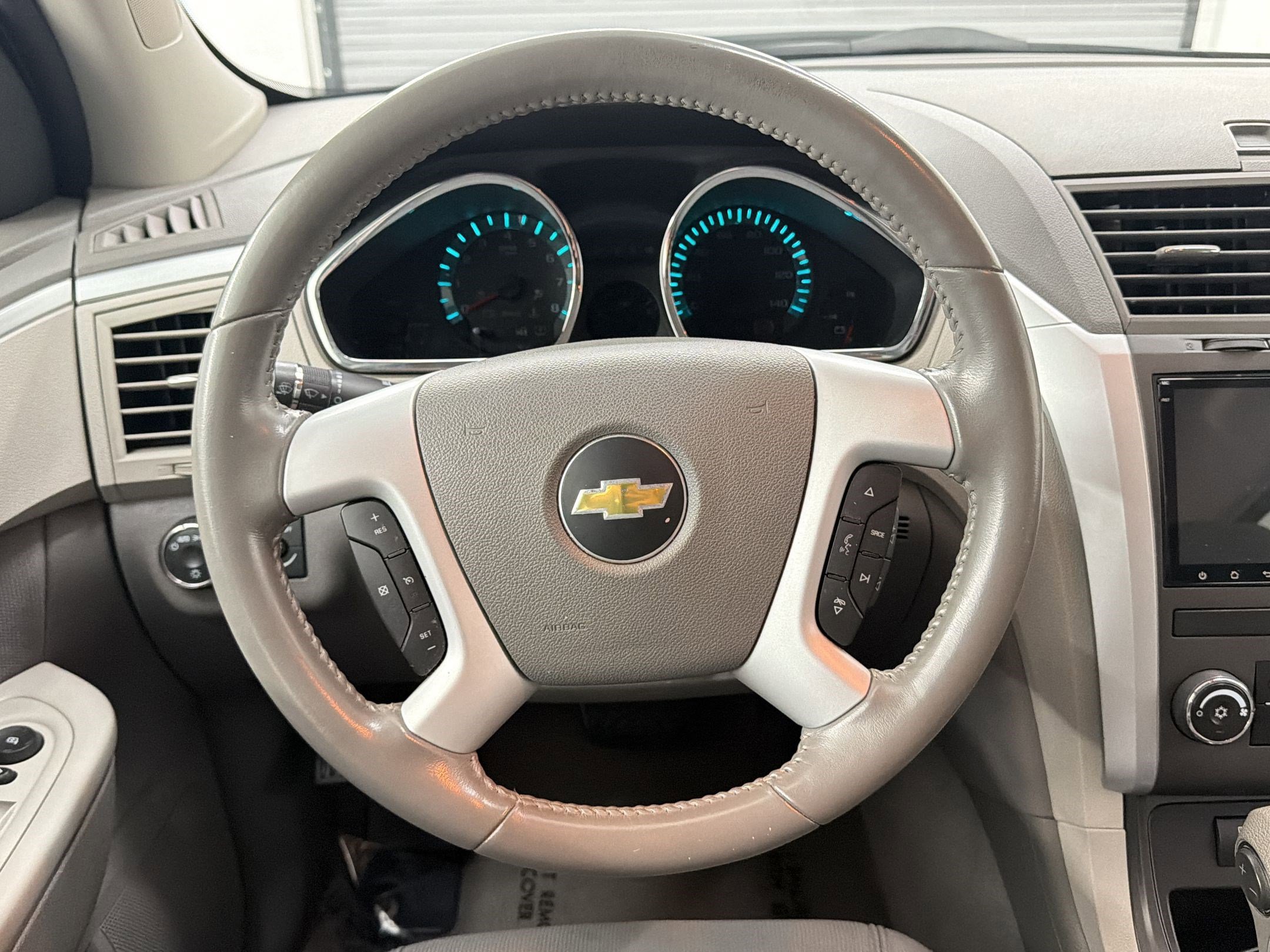 Used 2012 Chevrolet Traverse LS FWD image 15