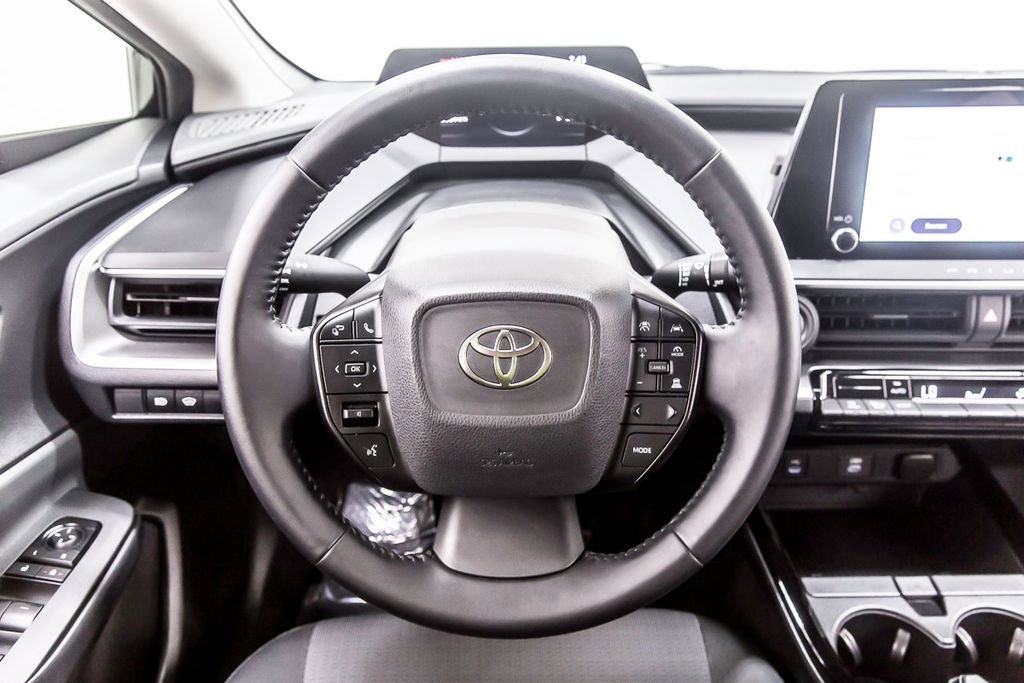 Used 2023 Toyota Prius LE image 20