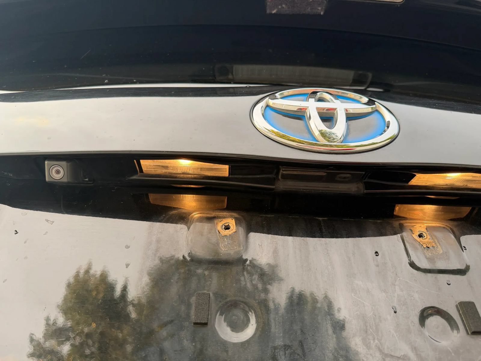 Used 2014 Toyota Prius Four FWD image 47