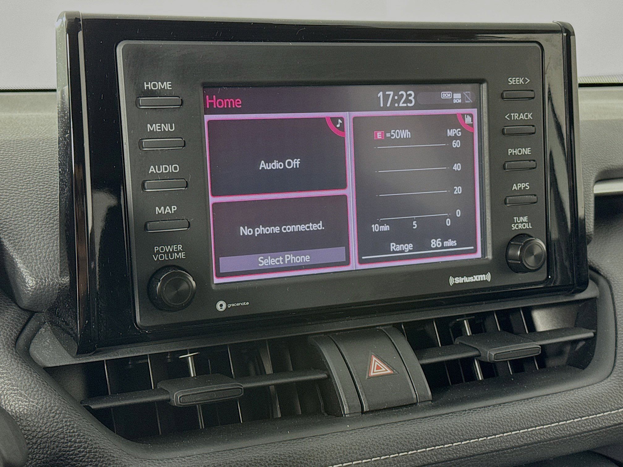 Used 2020 Toyota RAV4 XLE image 14