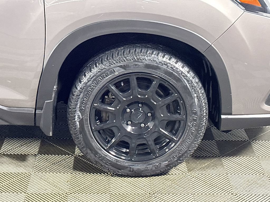 Used 2022 Subaru Forester Limited w/ Popular Package #2 image 24