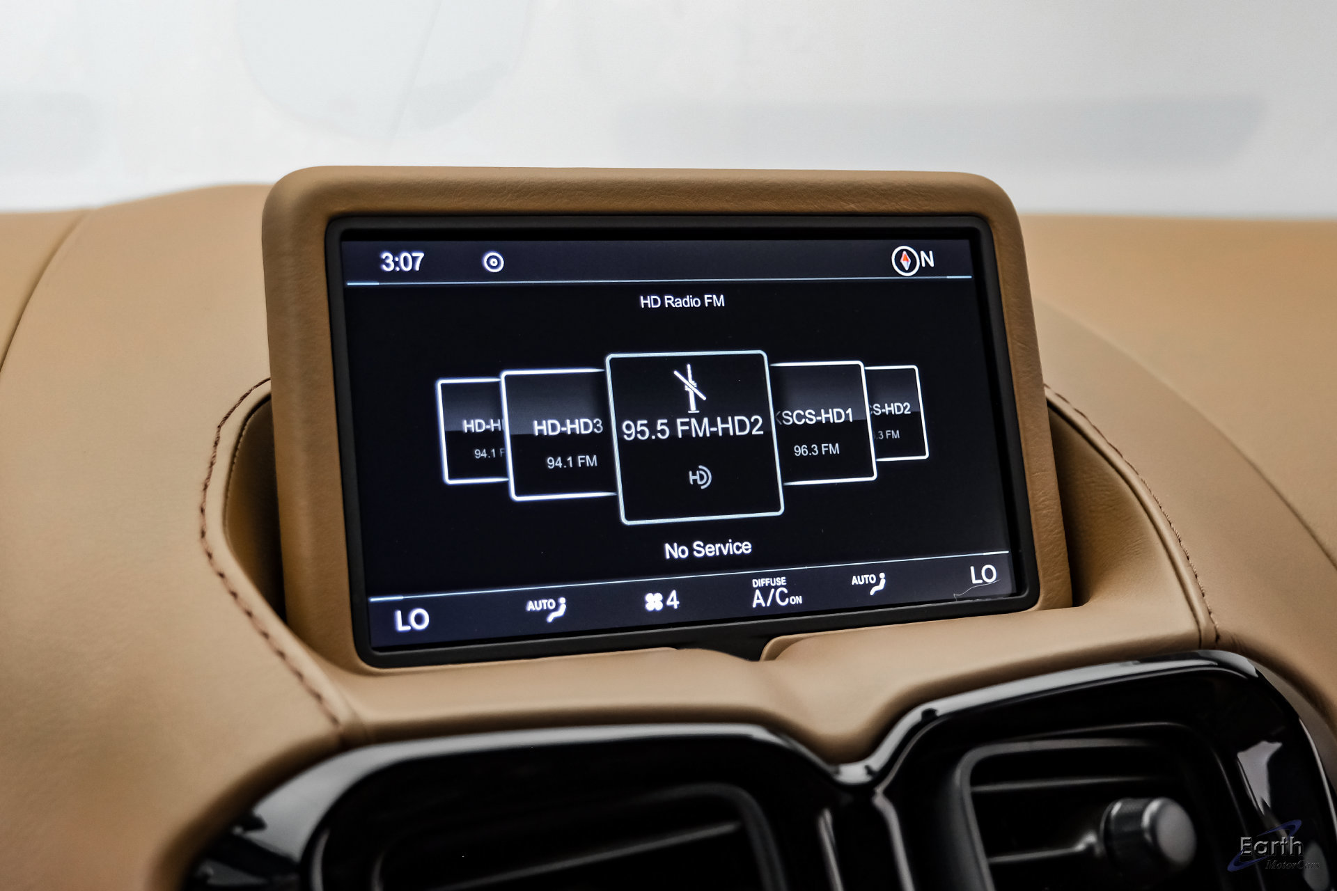 Used 2020 Aston Martin V8 Vantage Coupe RWD image 80