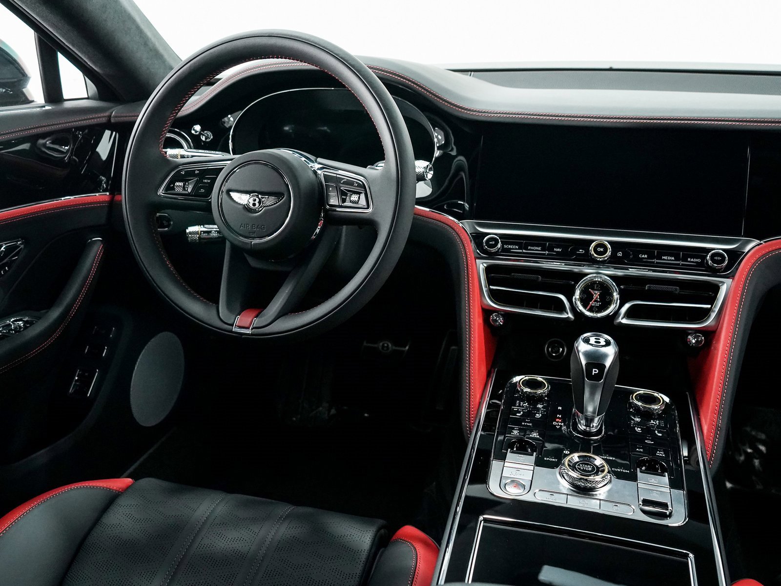 Certified 2025 Bentley Flying Spur Plug-In Hybrid image 29