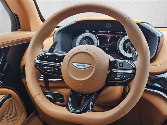 Used 2026 Aston Martin DBX 707 AWD/4WD image 19