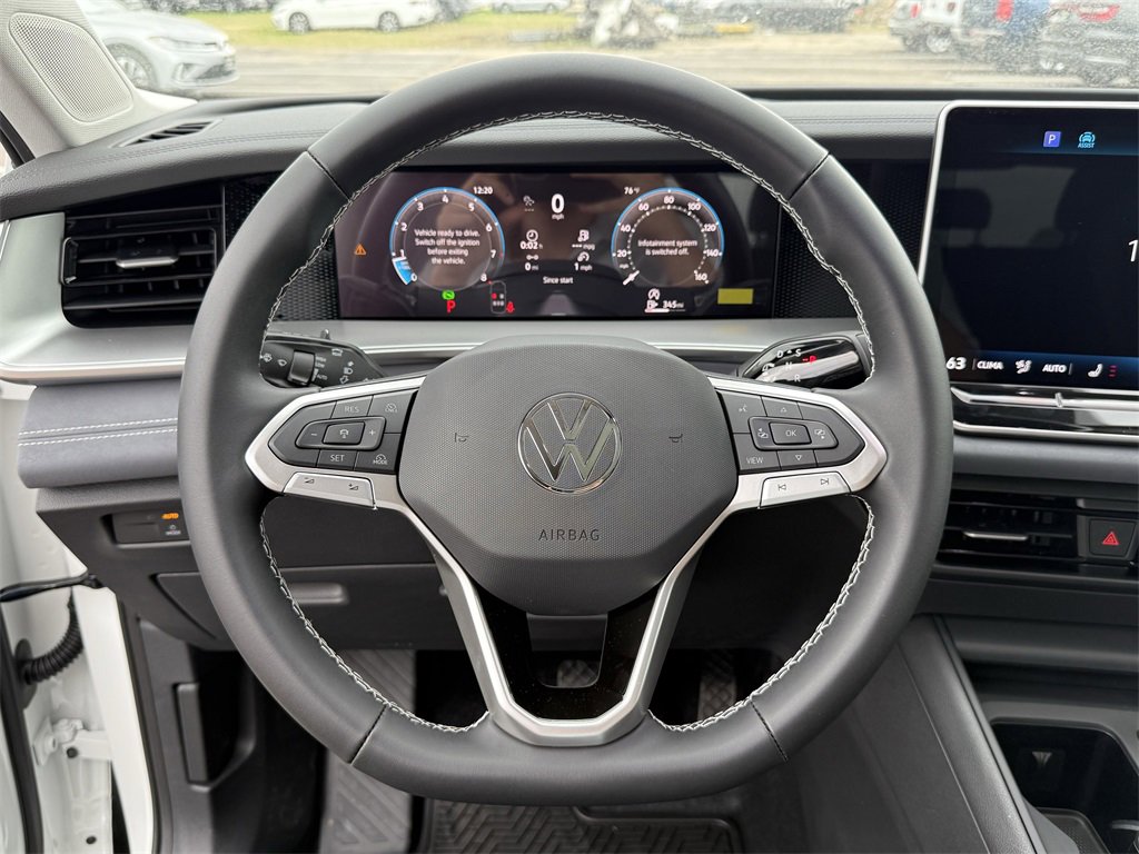 New 2026 Volkswagen Tiguan SE image 12