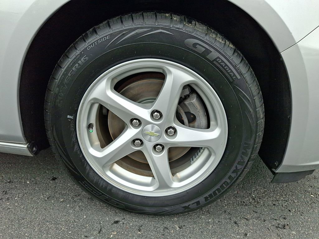 Used 2017 Chevrolet Malibu LS image 8