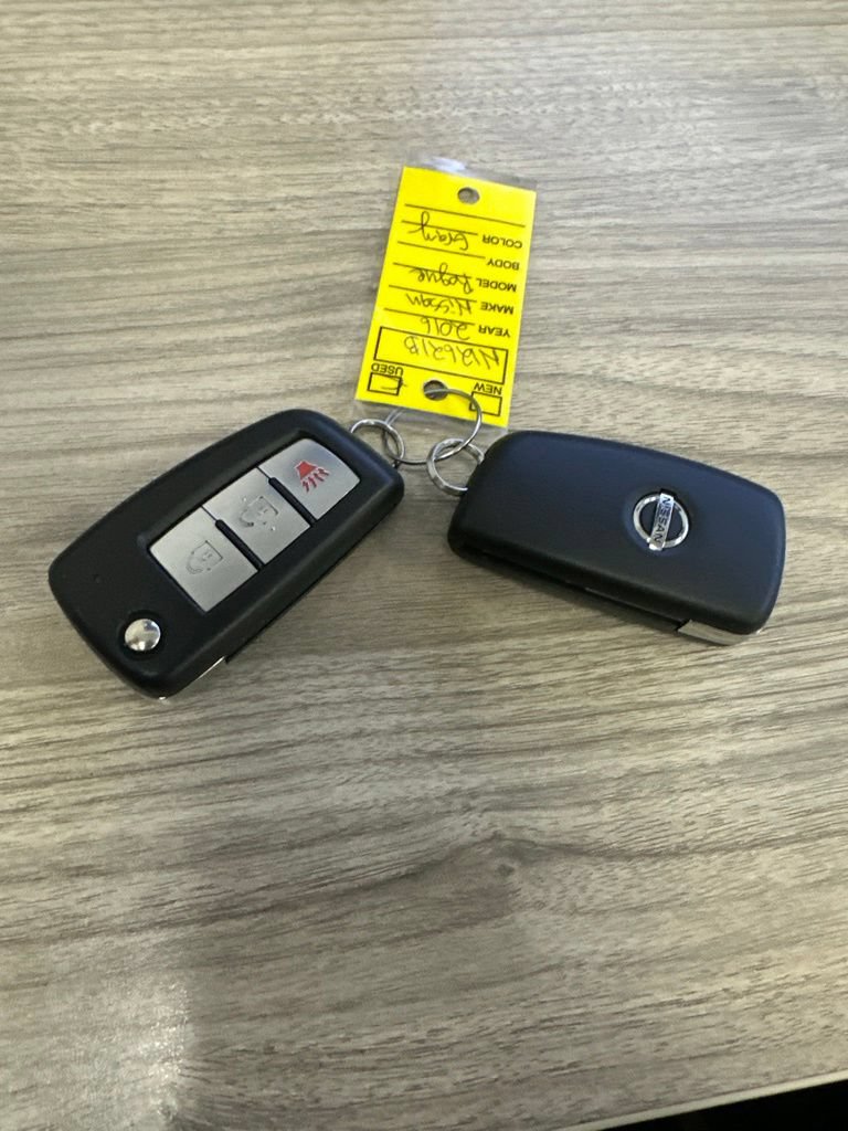 Used 2016 Nissan Rogue S FWD image 14