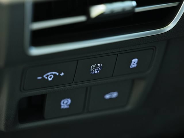 Certified 2025 Hyundai Sonata SEL FWD image 20