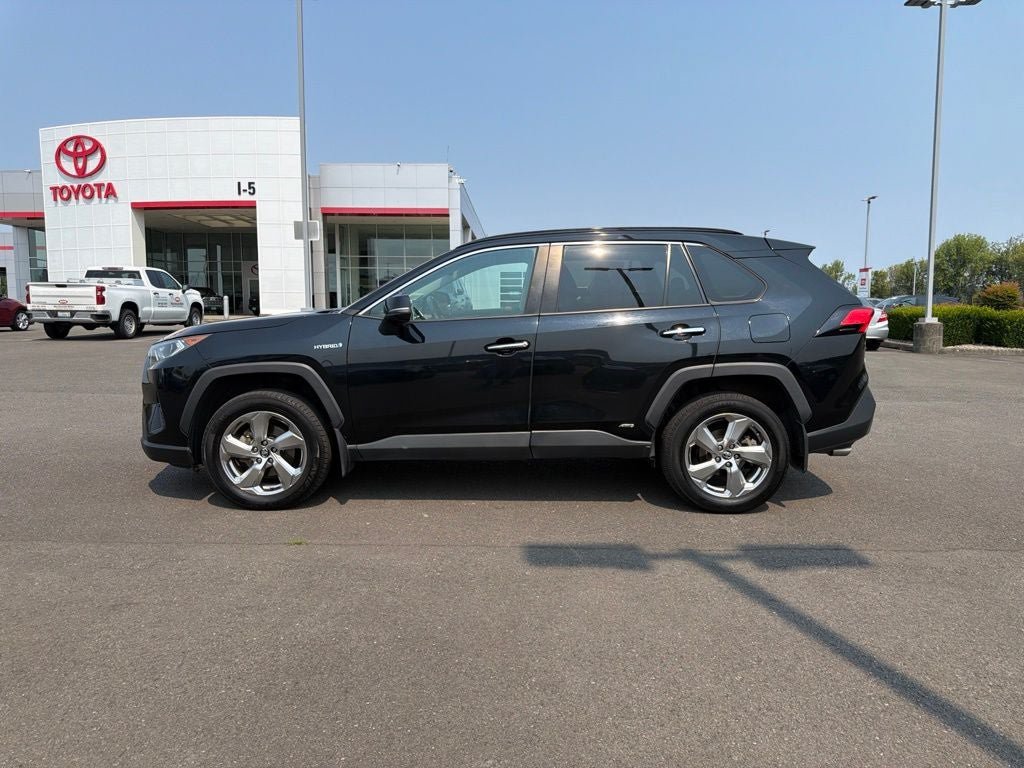 Used 2020 Toyota RAV4 Limited w/ Carpet Mat Package AWD/4WD image 9