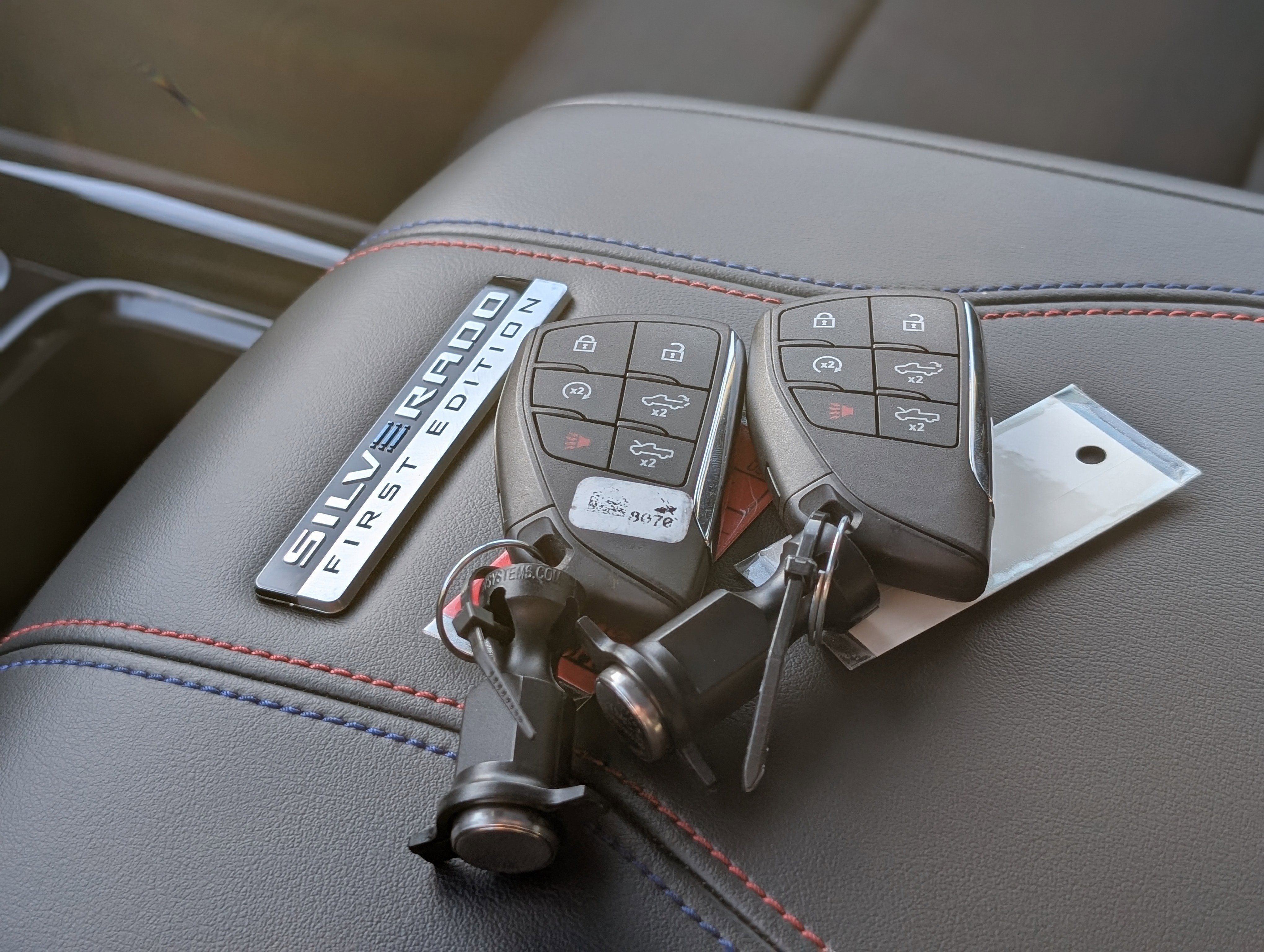 Used 2024 Chevrolet Silverado EV RST image 37