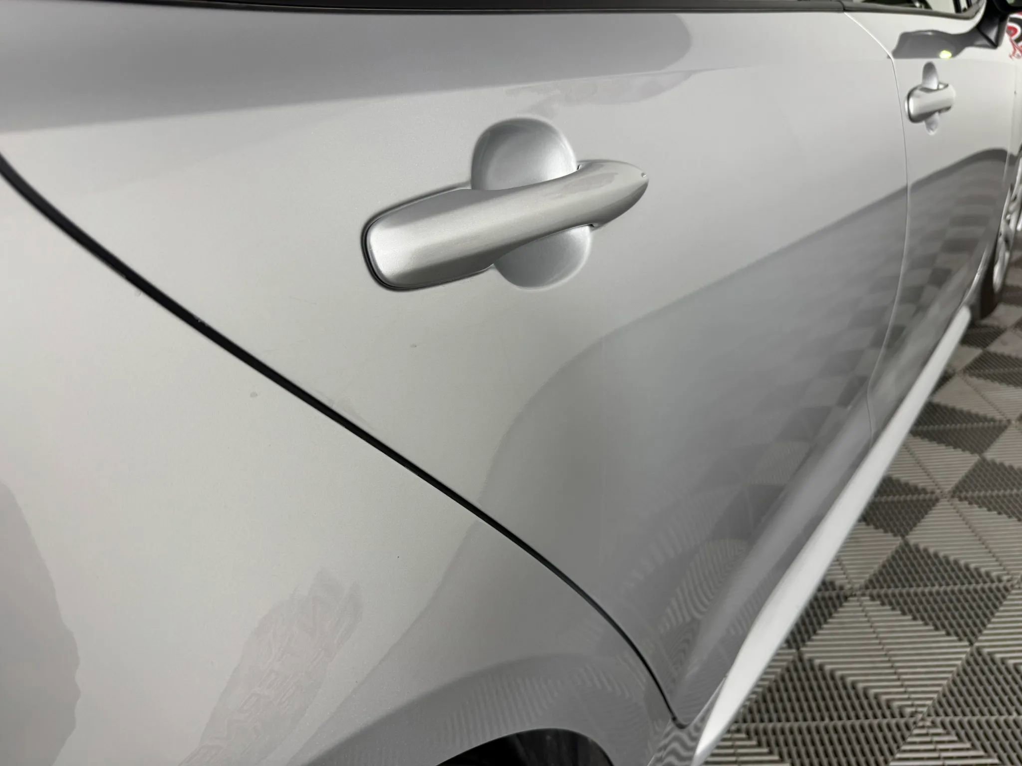 Used 2025 Toyota Corolla LE FWD image 26