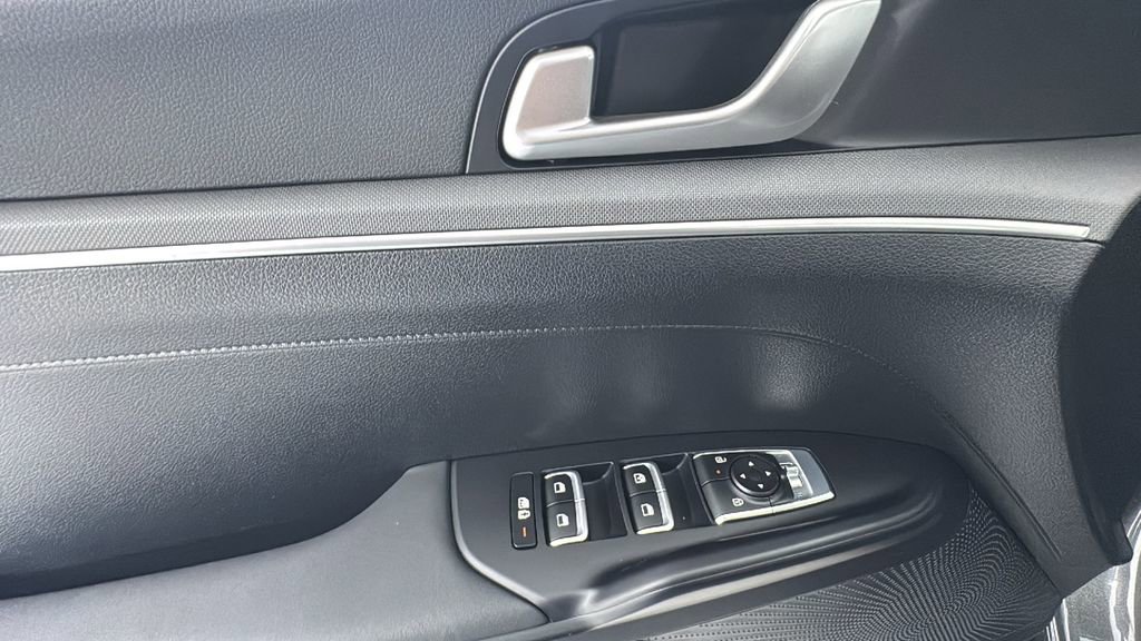 New 2026 Kia K5 LXS image 17