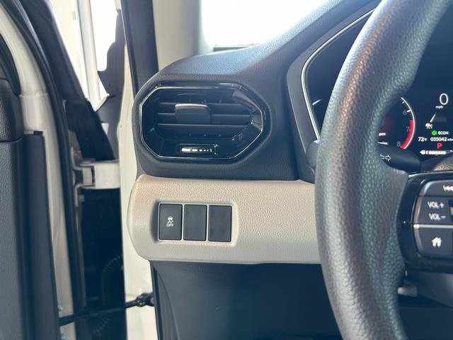 Used 2023 Honda Pilot LX image 21