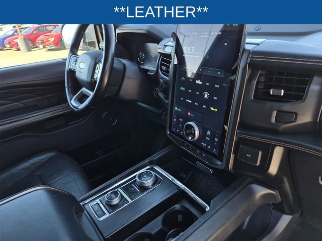Used 2023 Ford Expedition Platinum image 15