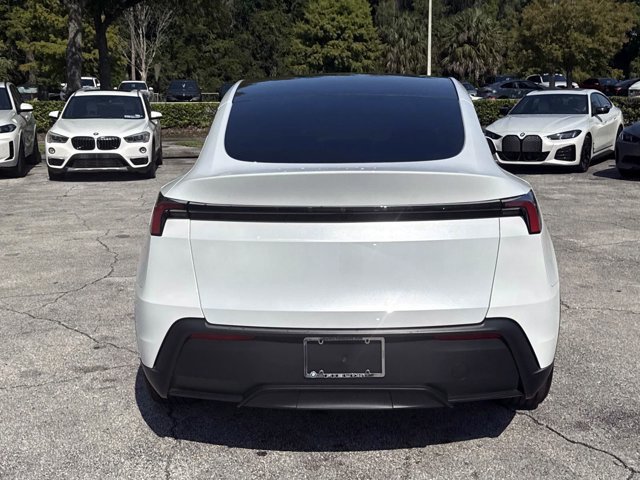 Used 2026 Tesla Model Y 2WD image 4