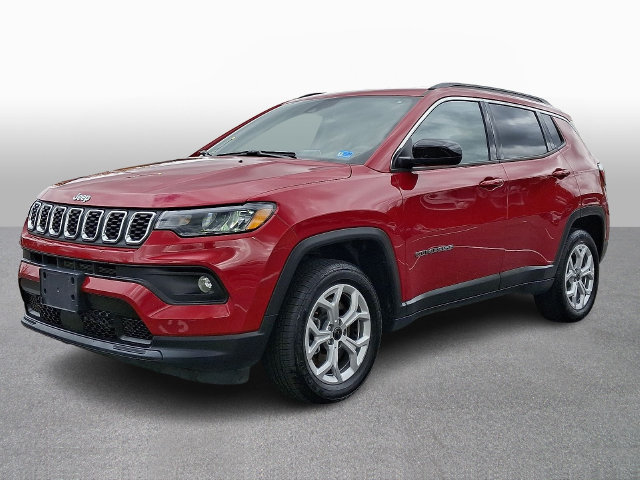Used 2025 Jeep Compass Latitude