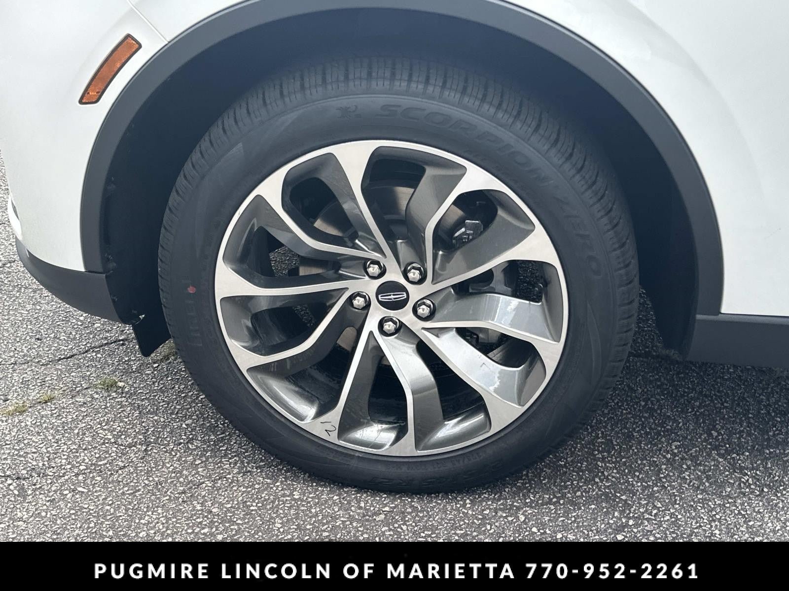 New 2026 Lincoln Aviator Reserve AWD/4WD image 11