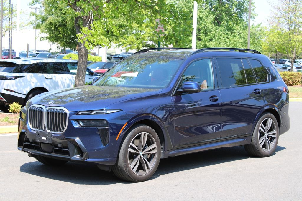Used 2023 BMW X7 xDrive40i w/ M Sport Package AWD/4WD image 6