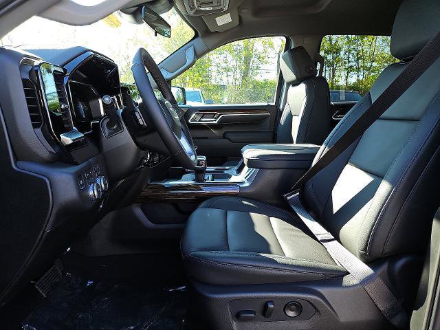 New 2026 GMC Sierra 1500 Elevation w/ Elevation Premium Package AWD/4WD image 11