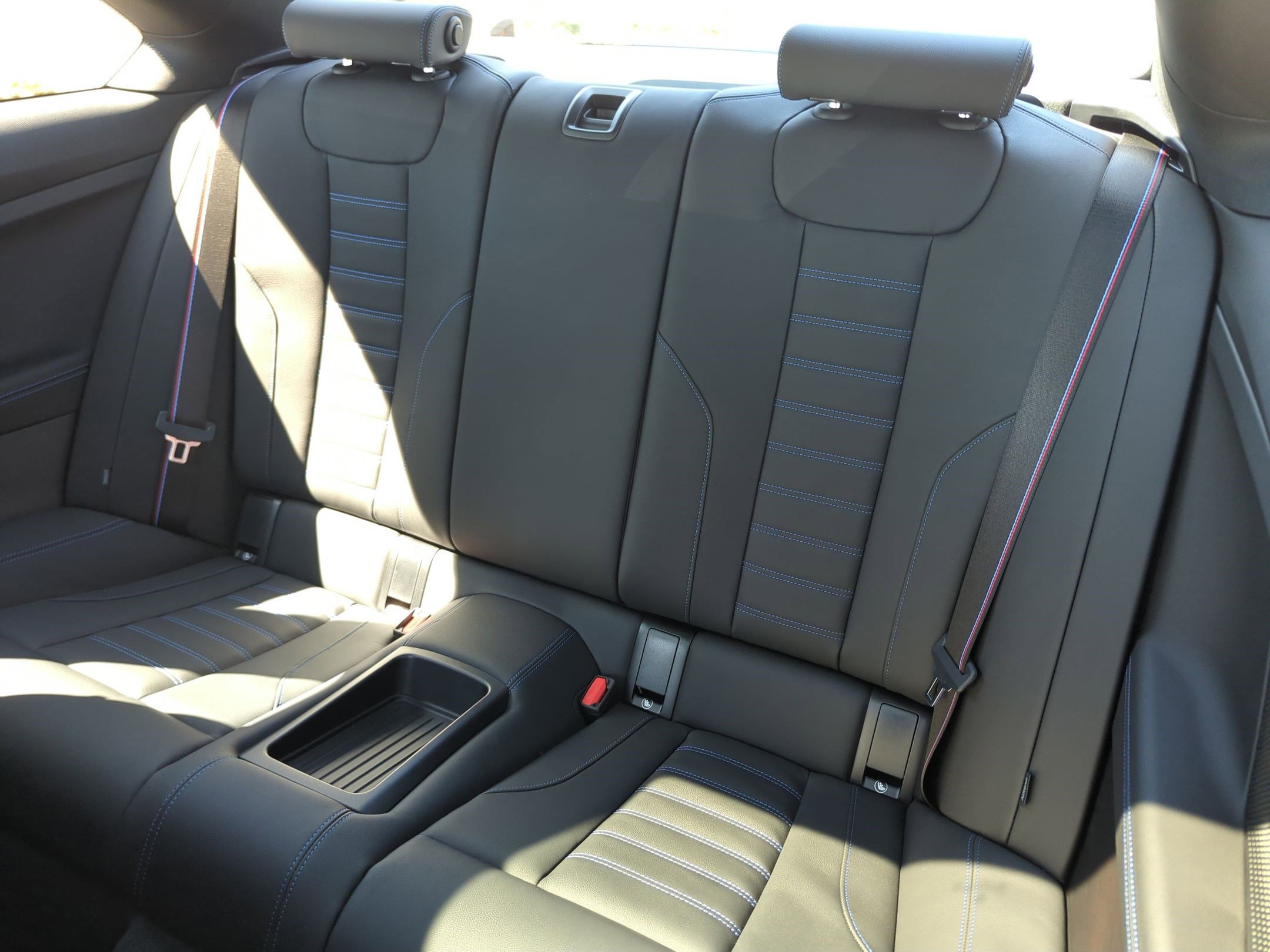 Used 2024 BMW M2 w/ Lighting Package image 31