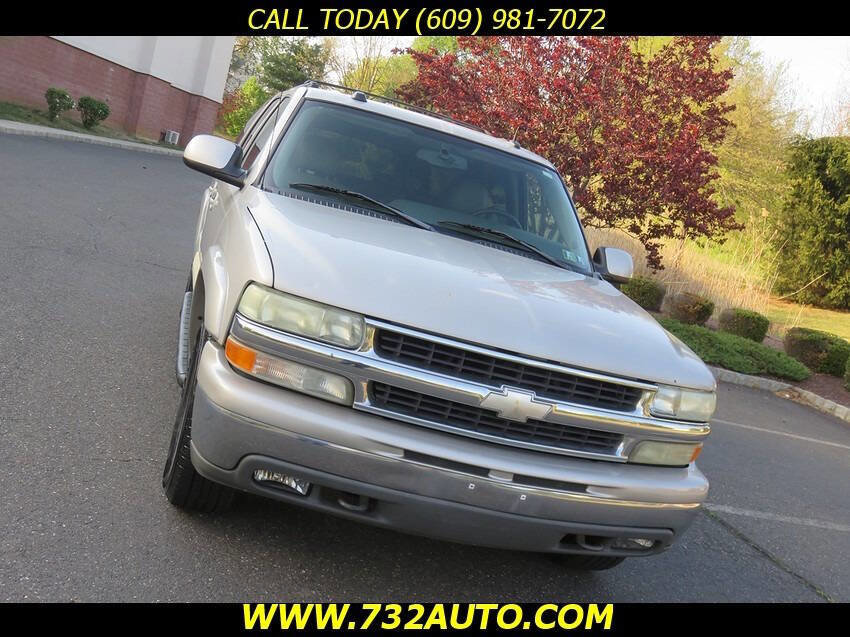 Used 2004 Chevrolet Suburban LT w/ Preferred Equipment Group AWD/4WD image 14