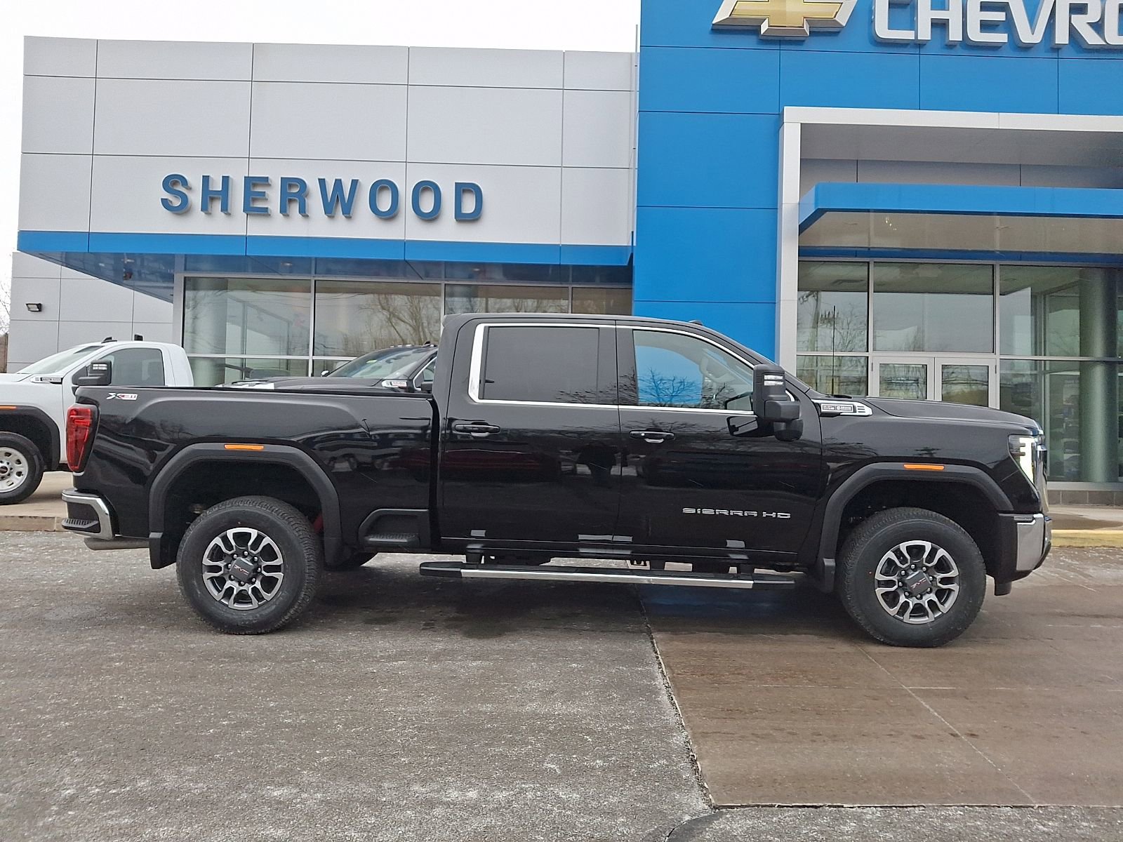 New 2026 GMC Sierra 2500 SLE w/ SLE Value Package; image 7