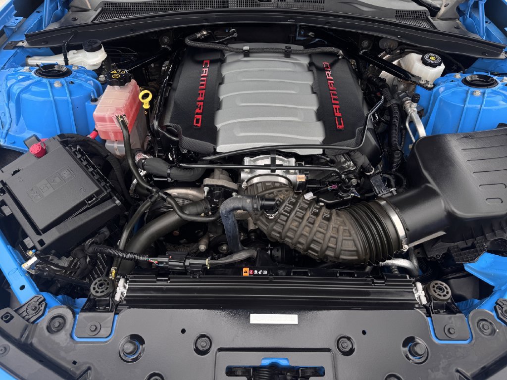 Used 2023 Chevrolet Camaro SS RWD image 28