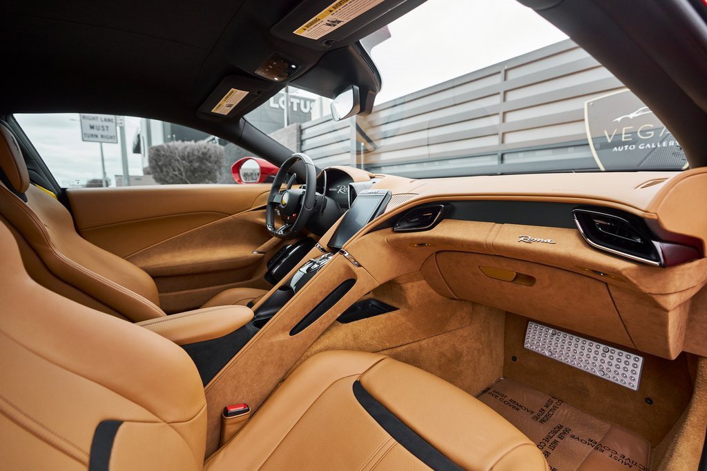Used 2023 Ferrari Roma image 41