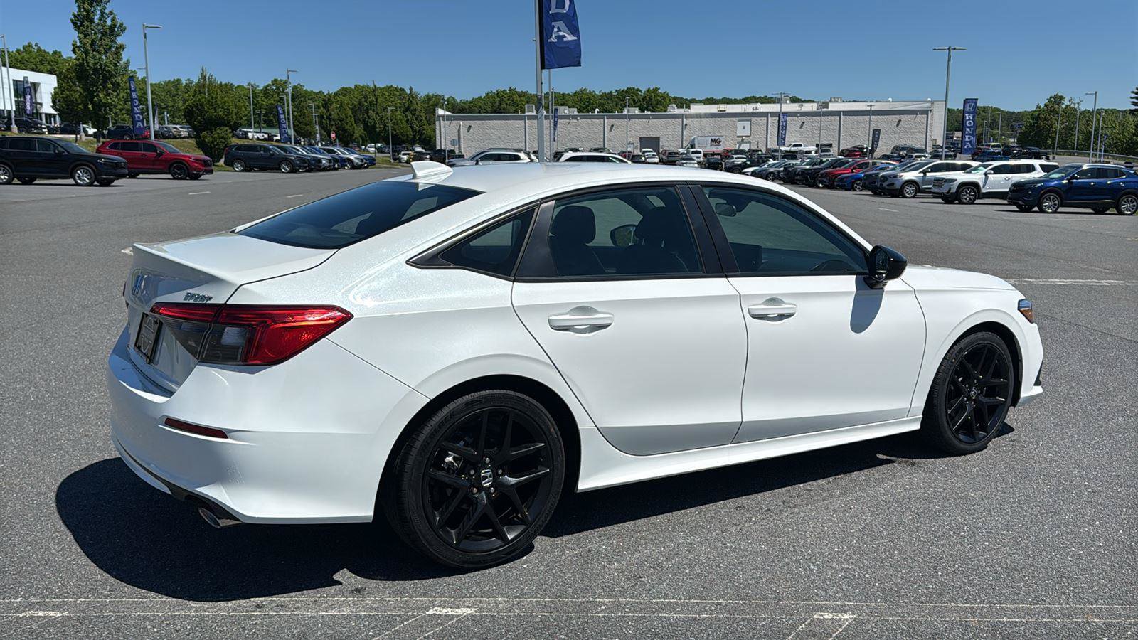 Used 2024 Honda Civic Sport image 5
