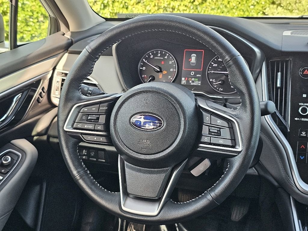 Used 2023 Subaru Outback Limited image 31