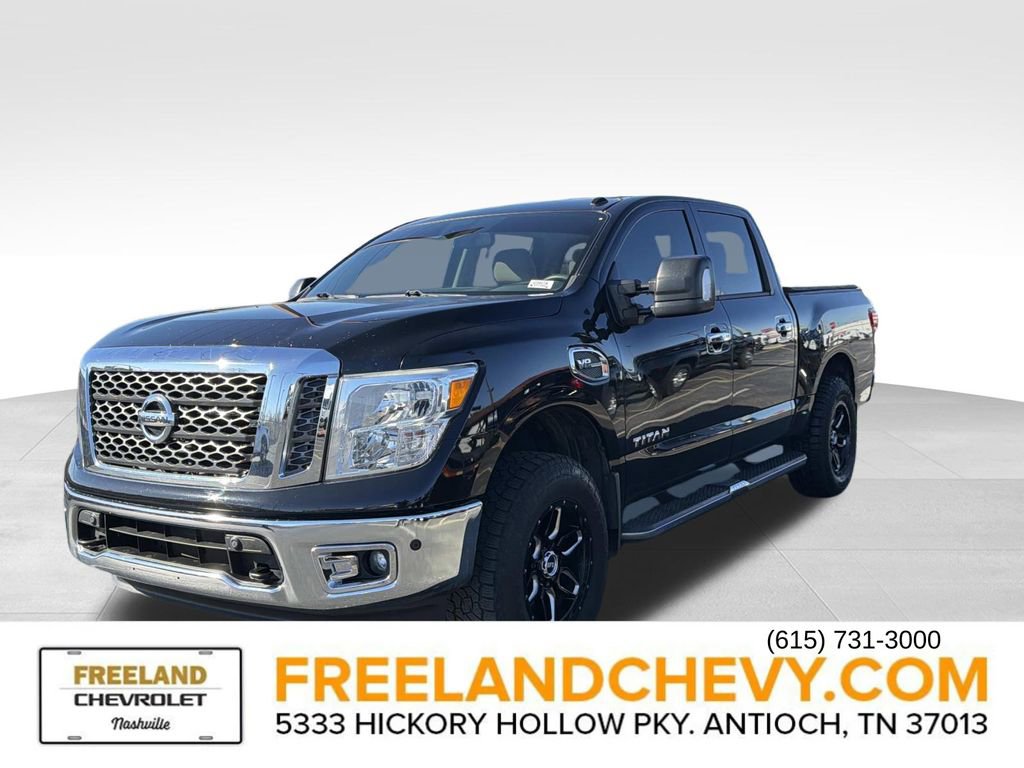 Used 2017 Nissan Titan SV image 7