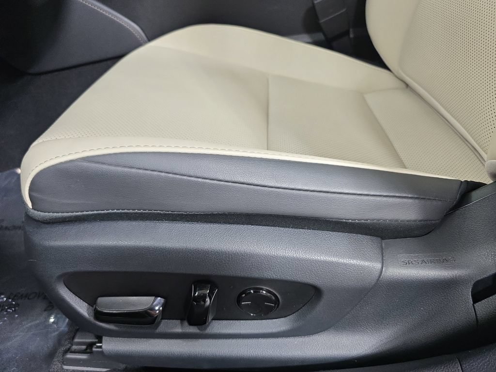 Used 2025 Lexus ES 350 w/ Premium Package FWD image 23