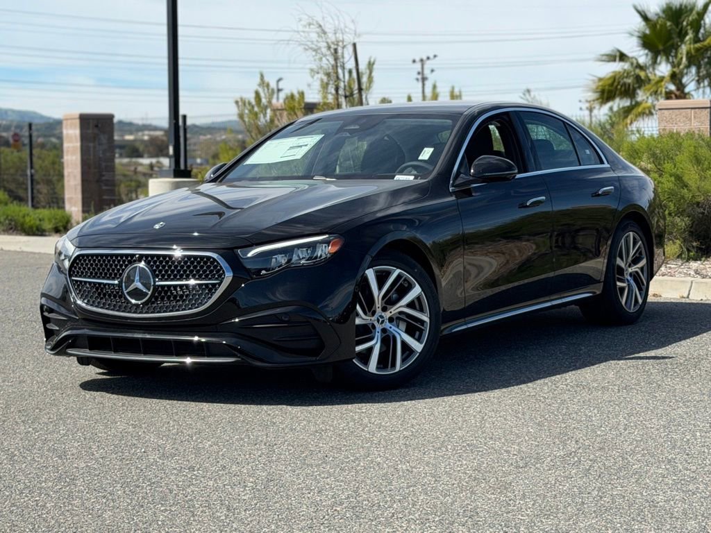 New 2026 Mercedes-Benz E 350 4MATIC Sedan image 2