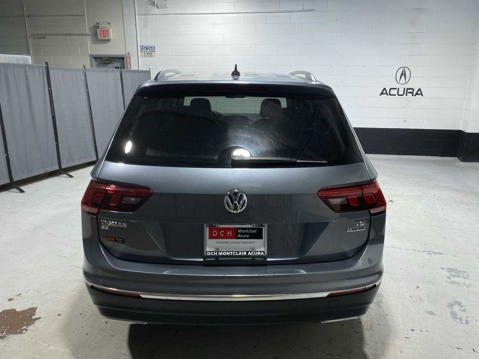 Used 2018 Volkswagen Tiguan SE AWD/4WD image 5