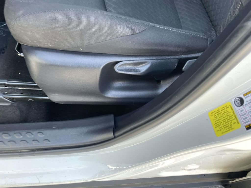 Used 2021 Toyota C-HR LE image 28