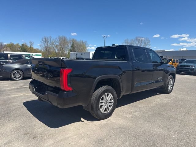 Used 2022 Toyota Tundra SR5 AWD/4WD image 4