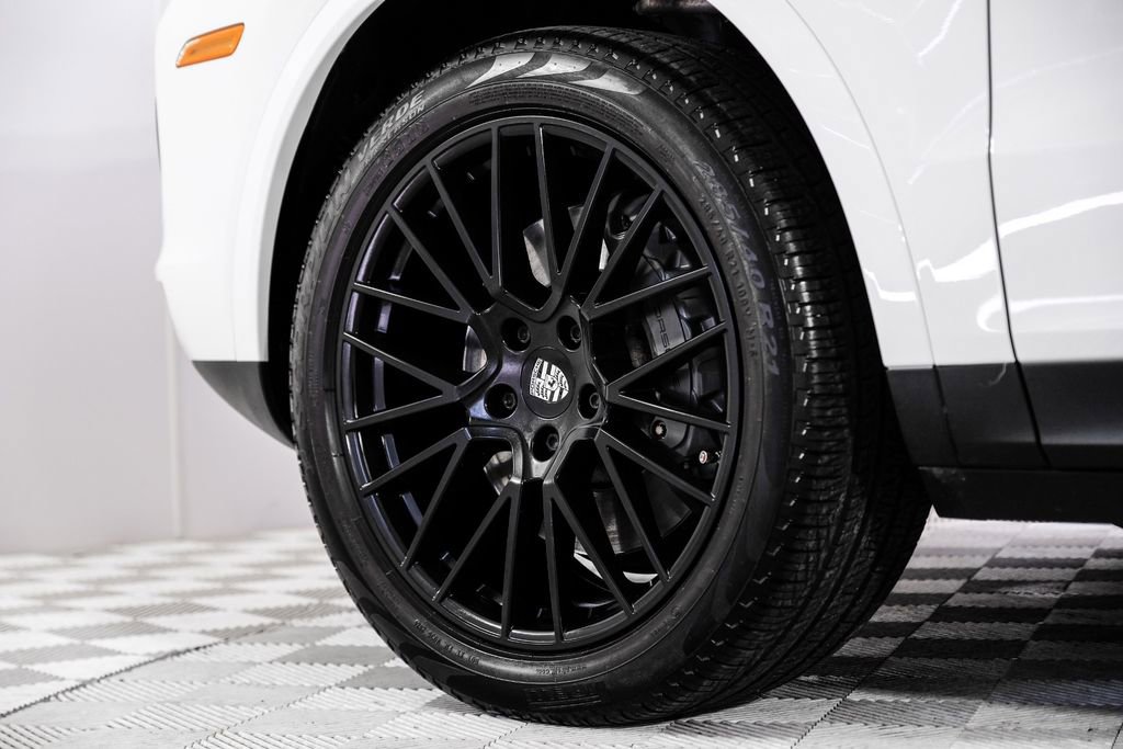 Used 2019 Porsche Cayenne S image 62