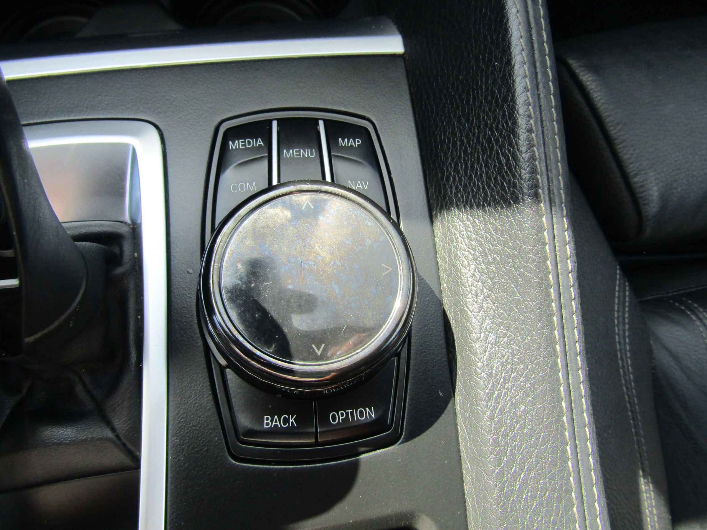 Used 2017 BMW X6 xDrive50i image 31