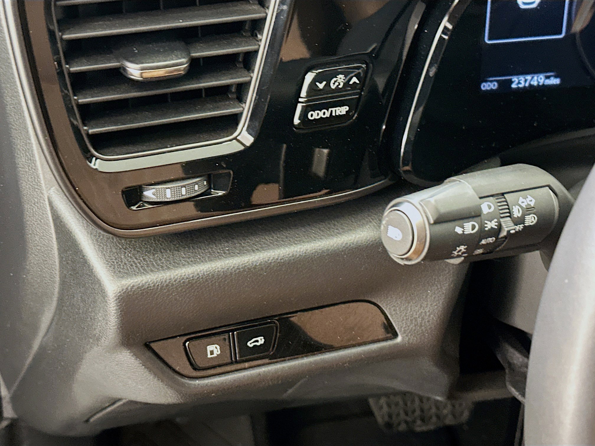 Used 2023 Lexus NX 350 AWD w/ Cold Area Package image 17
